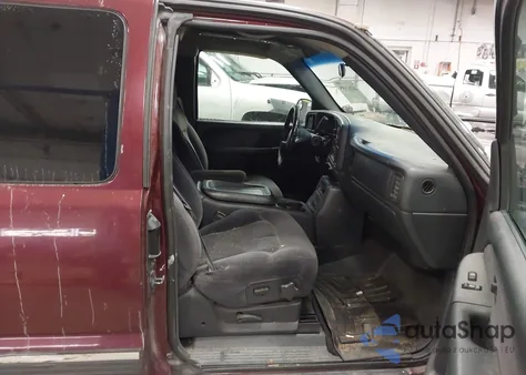 2001 Chevrolet Silverado 1500 Ls z USA, uszkodzony, nr VIN 2GCEC19T511298969